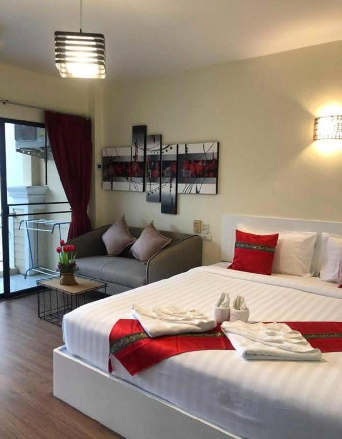 Db Residence Patong Luaran gambar