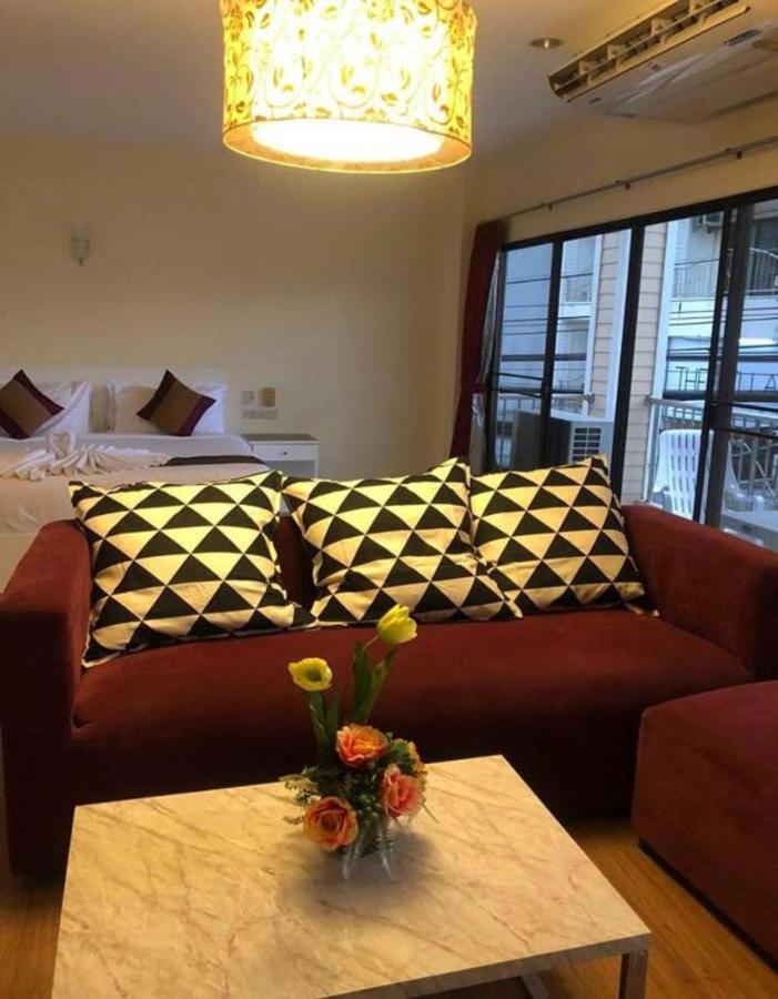 Db Residence Patong Luaran gambar