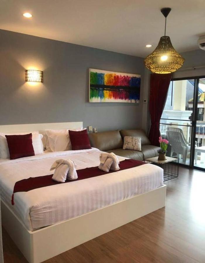Db Residence Patong Luaran gambar